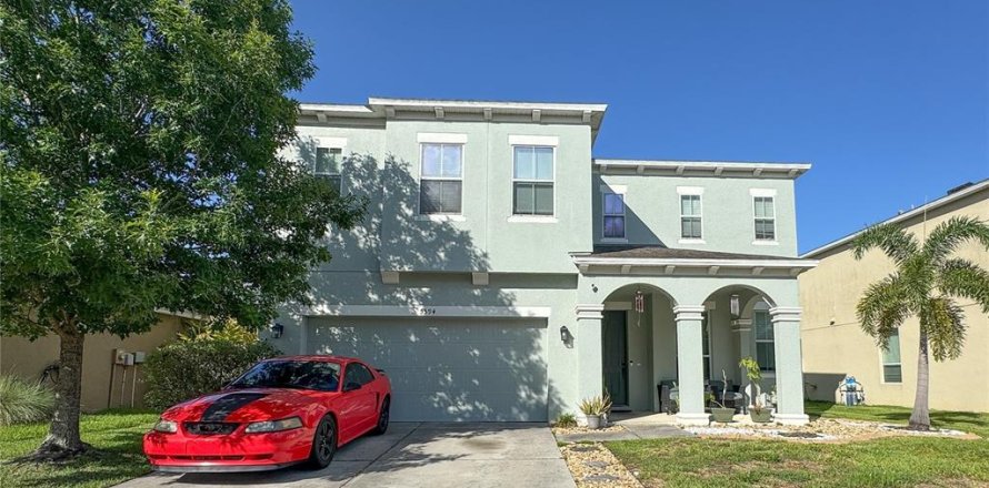 Villa ou maison à Land O' Lakes, Floride 5 chambres, 243.5 m2 № 1813665