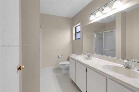 Villa ou maison à vendre à Sunrise, Floride: 3 chambres, 127.83 m2 № 1936184 - photo 21