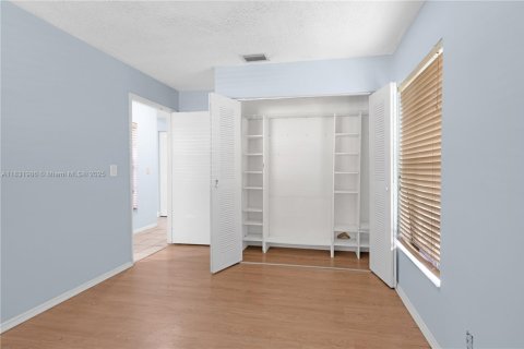 Villa ou maison à vendre à Sunrise, Floride: 3 chambres, 127.83 m2 № 1936184 - photo 26