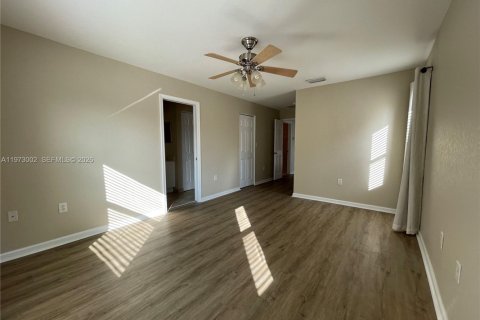 Touwnhouse à louer à Tamarac, Floride: 3 chambres, 131.64 m2 № 2079878 - photo 15