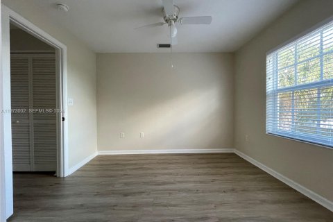 Touwnhouse à louer à Tamarac, Floride: 3 chambres, 131.64 m2 № 2079878 - photo 19