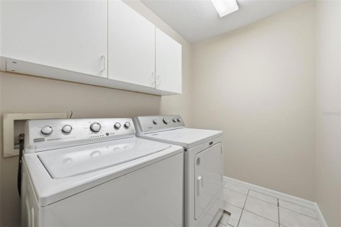 Villa ou maison à vendre à Tavares, Floride: 2 chambres, 200.95 m2 № 2416568 - photo 30