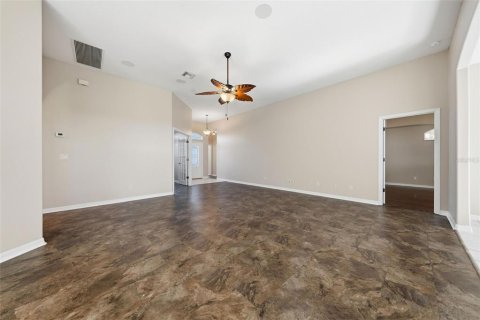 Villa ou maison à vendre à Tavares, Floride: 2 chambres, 200.95 m2 № 2416568 - photo 15