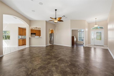 Villa ou maison à vendre à Tavares, Floride: 2 chambres, 200.95 m2 № 2416568 - photo 14