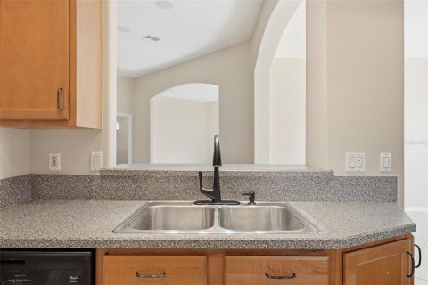 Villa ou maison à vendre à Tavares, Floride: 2 chambres, 200.95 m2 № 2416568 - photo 24