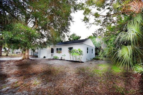 House in Cocoa, Florida 3 bedrooms, 92.53 sq.m. № 2349188 - photo 5