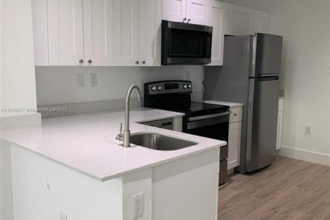 Condominio en venta en Davie, Florida, 1 dormitorio, 40.51 m2 № 1779414 - foto 2
