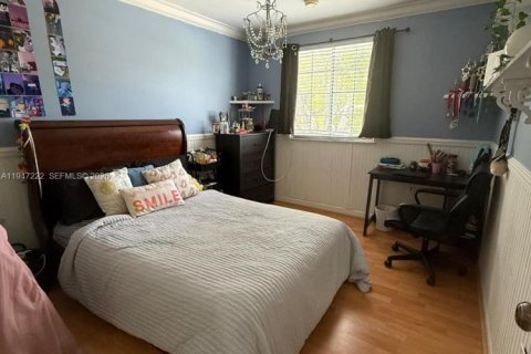 Villa ou maison à vendre à Miami, Floride: 3 chambres, 155.05 m2 № 2055171 - photo 22