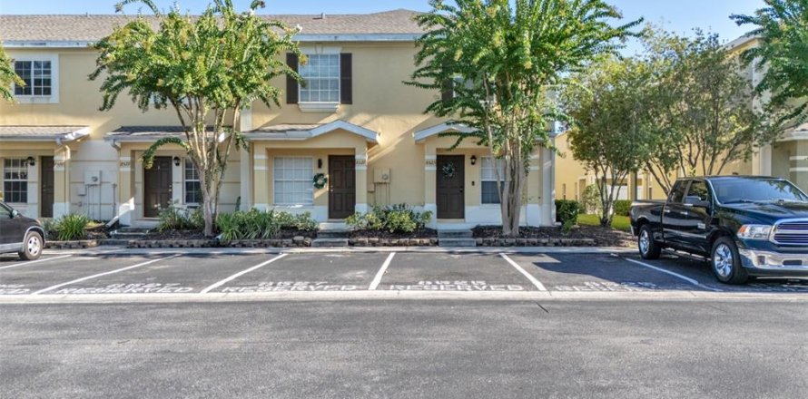 Adosado en Tampa, Florida 2 dormitorios, 108.97 m2 № 1909166