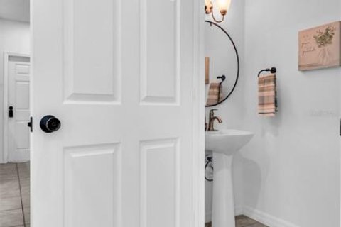 Adosado en alquiler en Tampa, Florida, 2 dormitorios, 108.97 m2 № 1909166 - foto 13