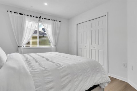 Adosado en alquiler en Tampa, Florida, 2 dormitorios, 108.97 m2 № 1909166 - foto 14