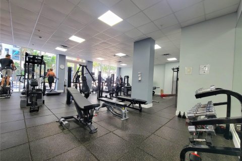 Copropriété à louer à Hallandale Beach, Floride: 1 chambre, 83.24 m2 № 2022054 - photo 30