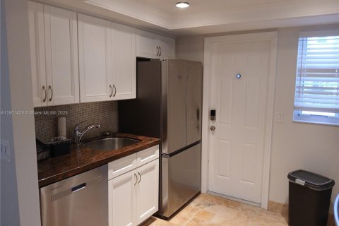 Touwnhouse à louer à Boca Raton, Floride: 3 chambres, 132.66 m2 № 1953169 - photo 8