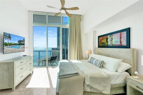 Condo in Miami Beach, Florida, 1 bedroom  № 2001647 - photo 11