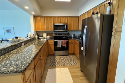 Condo in Miami Beach, Florida, 1 bedroom  № 1811982 - photo 12
