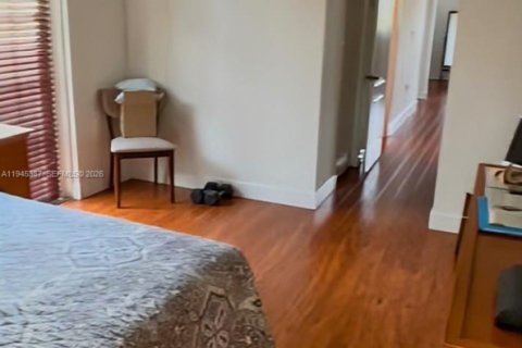 Купить таунхаус в Пемброк-Пайнс, Флорида 3 спальни, 213.68м2, № 2001815 - фото 15