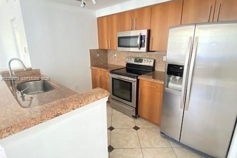 Condo in Coral Springs, Florida, 1 bedroom № 2251870 - photo 15