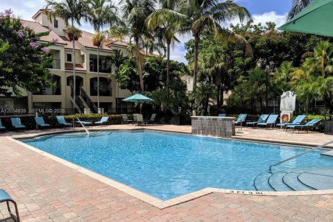 Condo in Coral Springs, Florida, 1 bedroom № 2251870 - photo 24