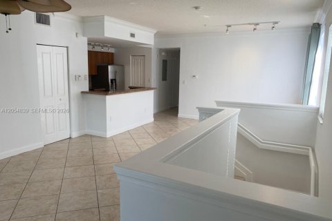 Condo in Coral Springs, Florida, 1 bedroom № 2251870 - photo 7