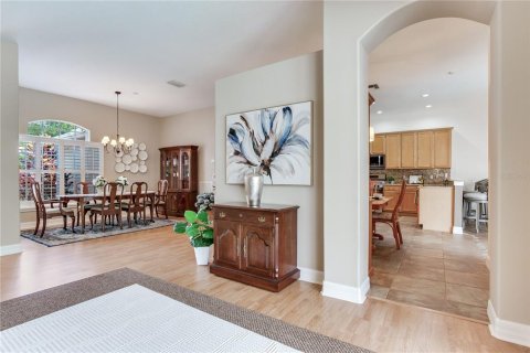 House in Tampa, Florida 4 bedrooms, 224.45 sq.m. № 1885045 - photo 21