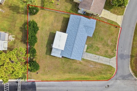 Casa en venta en Port Richey, Florida, 2 dormitorios, 110.37 m2 № 2096503 - foto 4
