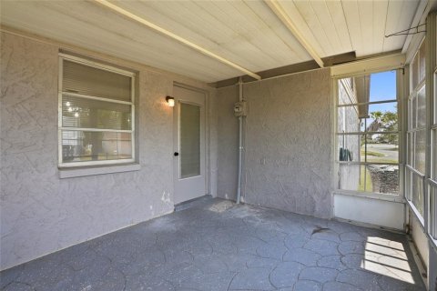 Casa en venta en Port Richey, Florida, 2 dormitorios, 110.37 m2 № 2096503 - foto 29