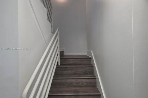 Adosado en venta en Plantation, Florida, 3 dormitorios, 151.62 m2 № 1947189 - foto 16