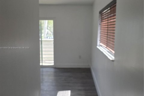 Adosado en venta en Plantation, Florida, 3 dormitorios, 151.62 m2 № 1947189 - foto 25