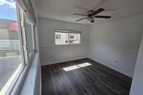 Adosado en venta en Plantation, Florida, 3 dormitorios, 151.62 m2 № 1947189 - foto 22