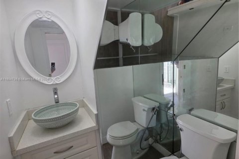 Adosado en venta en Plantation, Florida, 3 dormitorios, 151.62 m2 № 1947189 - foto 7