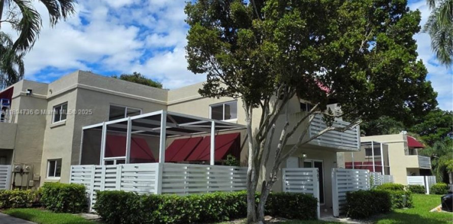 Adosado en Plantation, Florida 3 dormitorios, 151.62 m2 № 1947189