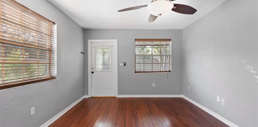 Condominio en Fort Lauderdale, Florida, 2 dormitorios № 2174279