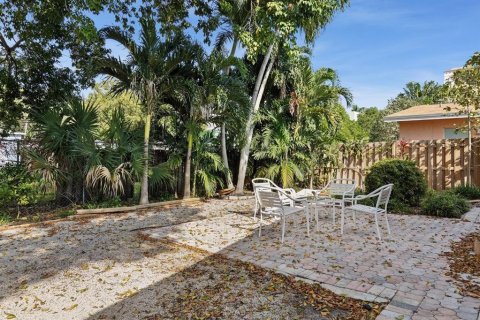 Condominio en alquiler en Fort Lauderdale, Florida, 2 dormitorios, 77.76 m2 № 2174279 - foto 8