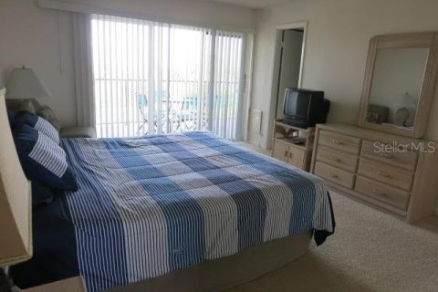 Condo in Clearwater, Florida, 2 bedrooms  № 1724145 - photo 11