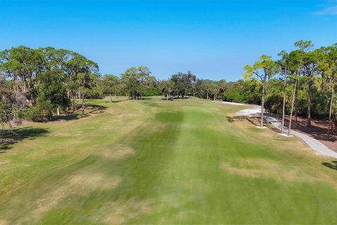 House in Sarasota, Florida 2 bedrooms, 223.24 sq.m. № 1592825 - photo 29