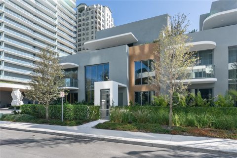 Condo in Tampa, Florida, 3 bedrooms  № 2122756