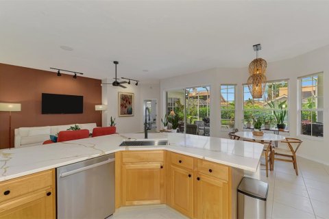 House in Sarasota, Florida 4 bedrooms, 191.29 sq.m. № 1886466 - photo 27