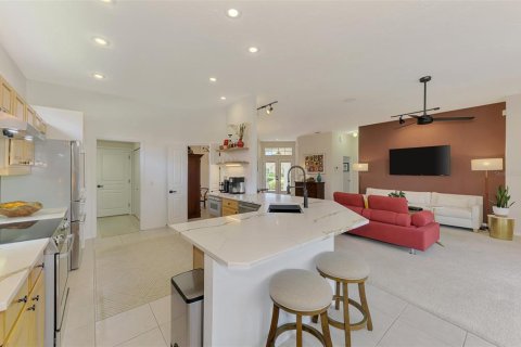 House in Sarasota, Florida 4 bedrooms, 191.29 sq.m. № 1886466 - photo 24
