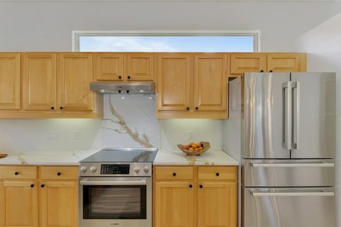 House in Sarasota, Florida 4 bedrooms, 191.29 sq.m. № 1886466 - photo 28