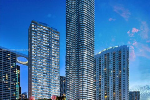 Condo in Miami, Florida, 1 bedroom  № 1859729 - photo 9