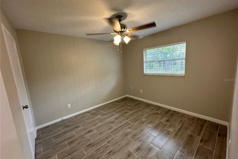 Casa en alquiler en Orlando, Florida, 3 dormitorios, 106.84 m2 № 1908443 - foto 9