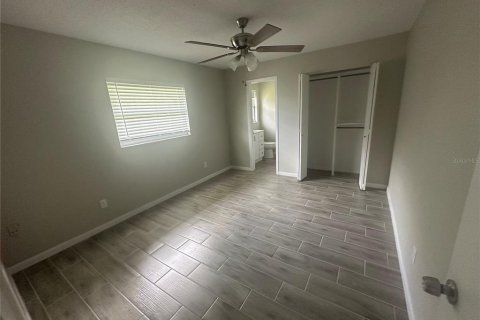 Casa en alquiler en Orlando, Florida, 3 dormitorios, 106.84 m2 № 1908443 - foto 12