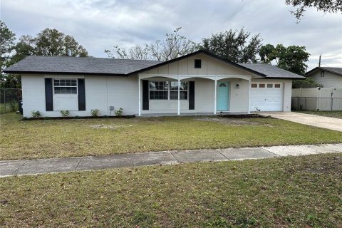 Casa en alquiler en Orlando, Florida, 3 dormitorios, 106.84 m2 № 1908443 - foto 2