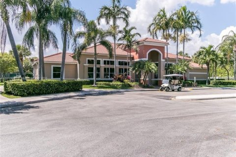 Купить виллу или дом в Холливуд, Флорида 4 спальни, 196.3м2, № 2033116 - фото 23