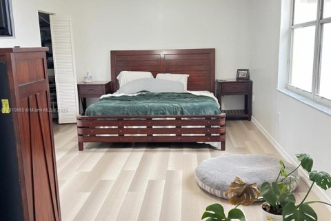 Купить виллу или дом в Холливуд, Флорида 4 спальни, 196.3м2, № 2033116 - фото 7