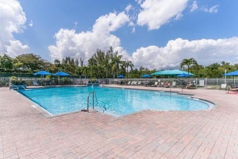 Купить виллу или дом в Холливуд, Флорида 4 спальни, 196.3м2, № 2033116 - фото 24