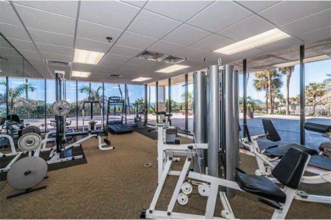 Condo in Treasure Island, Florida, 1 bedroom  № 1566468 - photo 28
