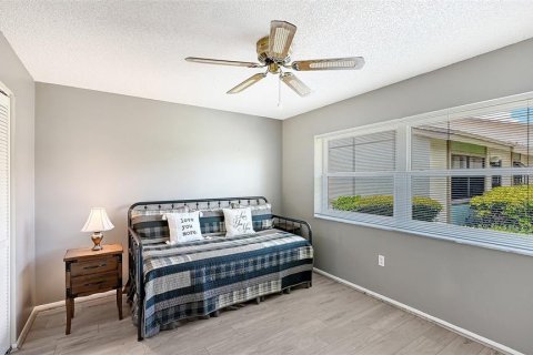 Condo in Bradenton, Florida, 2 bedrooms  № 2196985 - photo 14