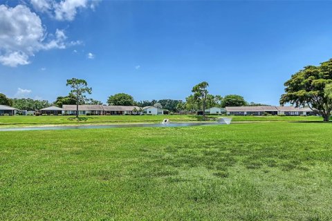 Condo in Bradenton, Florida, 2 bedrooms  № 2196985 - photo 25