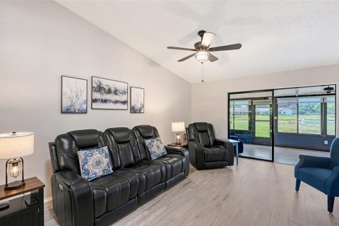 Condo in Bradenton, Florida, 2 bedrooms  № 2196985 - photo 7
